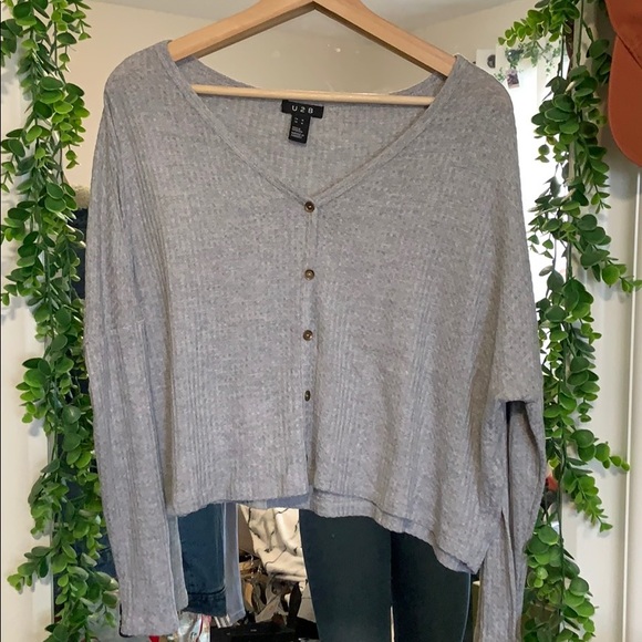 Button up knit long sleeve - Picture 2 of 6